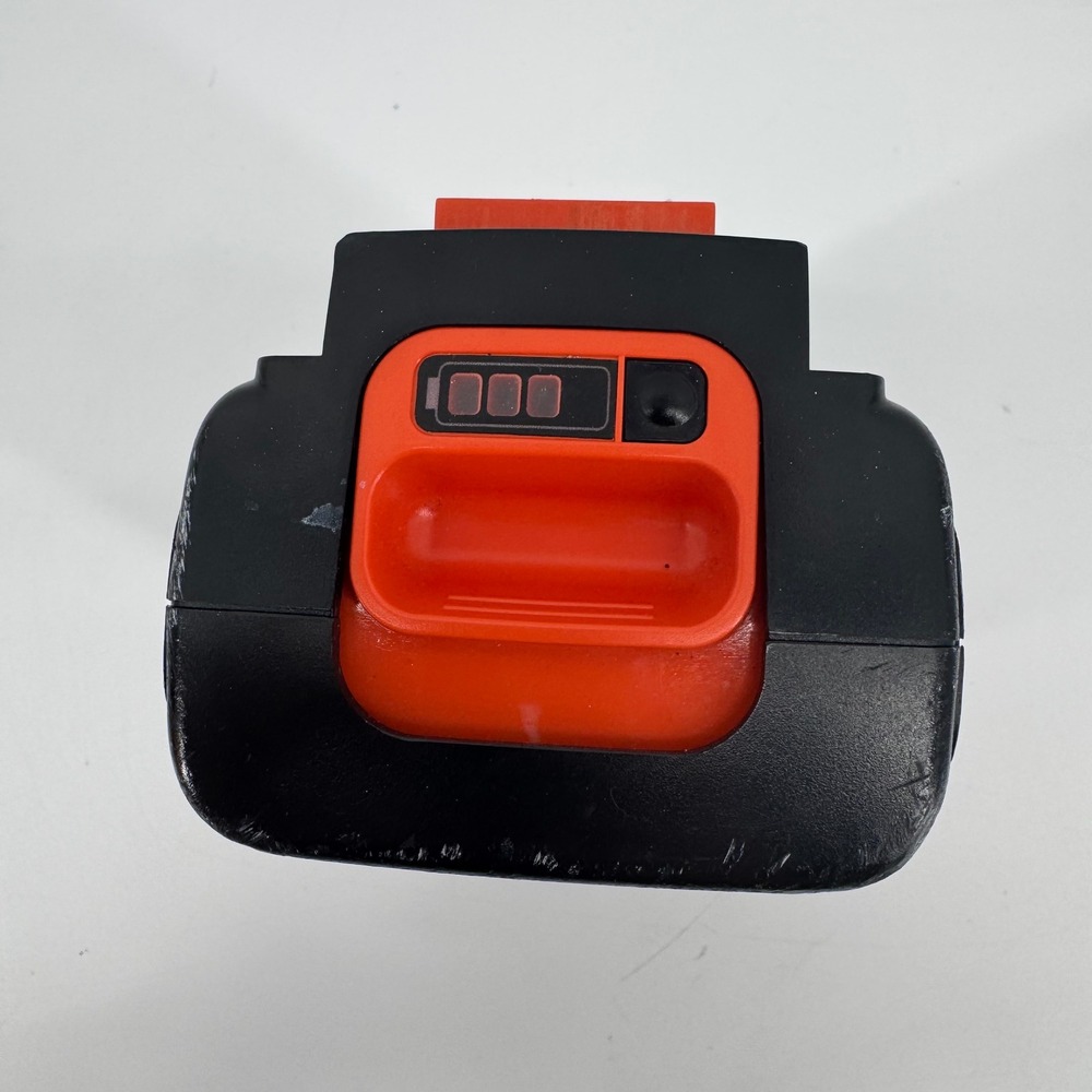 Black & Decker 40V Max Lithium Ion Battery LBX2040 2.0Ah and Charger Set - Picture 6 of 12